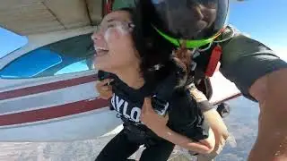 Tandem Skydive 1 minute before the door opens and free fall before we edit the video. raw footage.