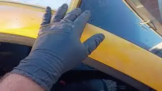350z:  Remove Windshield Weather Stripping