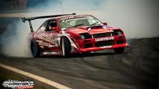 Mac Kwok Twin Turbo V8 S13 - Cody's D1NZ Round 3 - Taupo Motorsport Park 2011