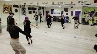 LA Salsa Footwork Intermediate / Advanced at Free Spirit Dance
