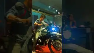 Taking delivery of Himalayan 450 Kamet white #viral #travel