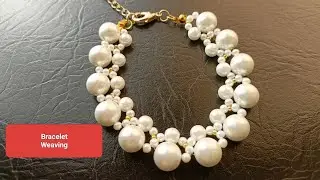How to make an asymmetrical pearl bracelet| How to make a lopsided pearl bracelet