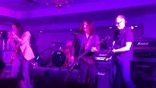 Nuno Bettencourt, Pat Badger, Kevin Figueiredo  Bettenfest 2017 &ldquo;Rebel Yell&rdquo;