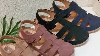 Lightweight and comfortable Velcro sandals
