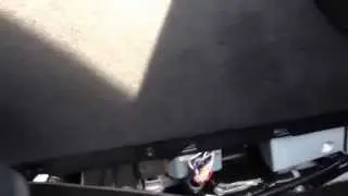 Honda pilot 2012 stuck console