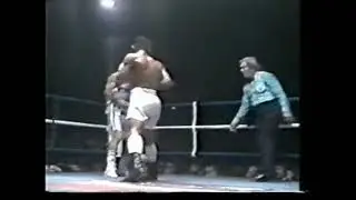 Juan Martin Coggi vs Morris East boxing highlights