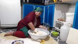 nomadic lifestyle of iran : Girl farming in the village : Work and agriculture, nomadic life