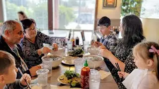 Ce mancam intr-o saptamana cand  parintii ne viziteaza din Romania! Big family!