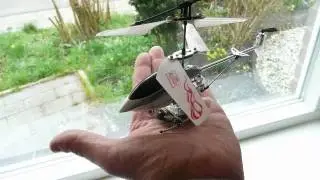 micro RC helicopter with video cam