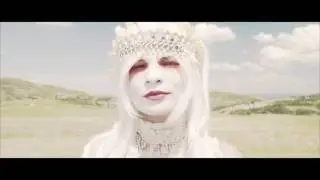 21 Taras- Invisible Queen (Official Music Video)