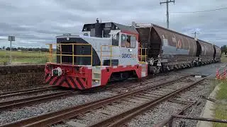 X200 Shunter at East Greta Junction.