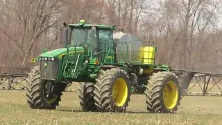 Spring 2021 | John Deere 4030 Sprayer Fertilizing Winter Wheat | Ontario, Canada