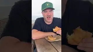 Грудинка барбекю по-каролински / пирог с халапеньо в пекарне Forster Bakehouse в Танкурри. (Часть...