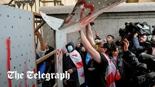 Violent protests outside Georgian parliament as &lsquo;foreign agents bill&rsquo; approved