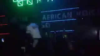 Check mbwe mbwe za lava lava akiwe kwenye stege ni shida