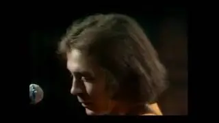 TRIANGLE - LEFT WITH MY SORROW - live, 1970 - 