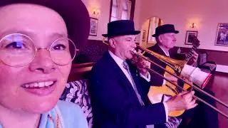 Ela Southgate trio