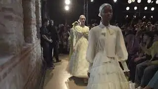 Istanbul Modest Fashion Week 2024 Parade Show Miha