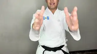 ADENTRO y hacia AFUERA 🔥 GOLPE de Karate UCHI UKE para Principiantes de artes marciales