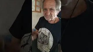 Cabeçote  detonado! Deixa que o Tiozinho resolve com dinheiro no bolso kkkkk