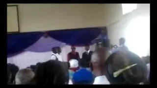 Mapfupa azalila kwebede