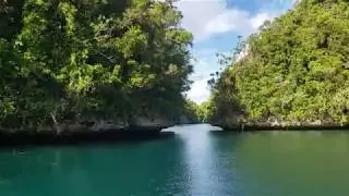 Rock Island Boat Scenery - Palau