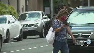 Plan to keep a mask on this Holiday season