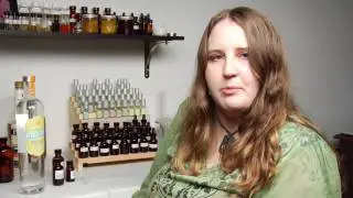 Perfume-Making Tips : How to Make Organic Perfume