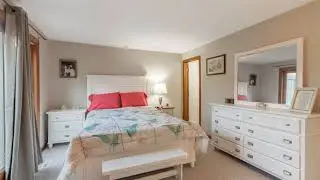 33 Washington Green, Walpole MA 02032, USA