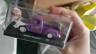 INSANE M2 CHASE FIND IN HUGE BOX OF BUBBLE WRAP!!!! - Hot wheels Hunting Canada