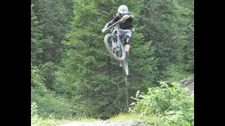 Kuh fast gerammt und geiler Freeridetrail in Davos Klosters