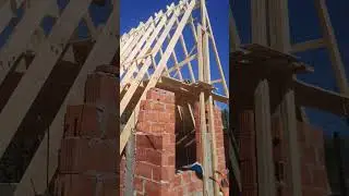 construcci&oacute;n de chalet alpino en valle de calamuchita