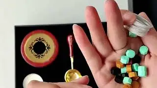 Zenless Zone Zero Victoria Housekeeping Seal Wax Gift Box Unboxing. (2)by 醋醋家的百零.mp4