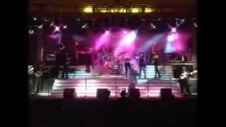 Orquesta Volcan (Lobo en Paris -  Puerta de Alcala -  Kiss)