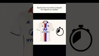 Devine le joueur avec le maillot. #football #foot #footballedit #memes #lyon #lacazette