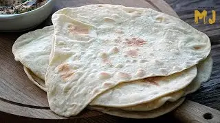 Lavash, tortillas de trigo XL: el pan del Imperio persa