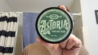 Moon Soaps Astoria ~ TRC Safety Razor and Brush ~ Feather DE Blades