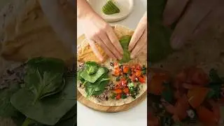 Easy Avocado Tortilla Wraps  #plantbasedrecipes