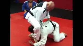 Camal Judo Split Choke