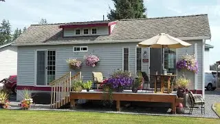 Amazing Beautiful Custom Stick Built Home on a Park Model Chassis