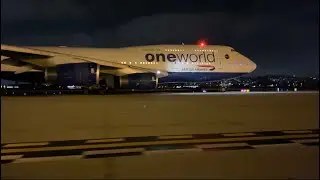 Racing a 747 in San Diego (Tug Vs 747)
