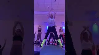 YogaSix West Boca 80’s Sculpt and Flow