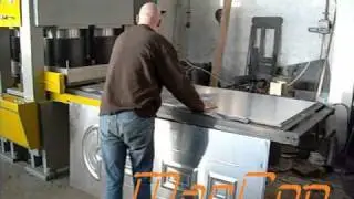 MacCon Aluminium Door Panel Machinery
