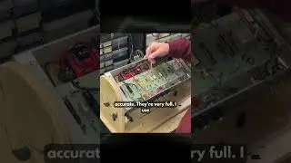 Inside a HAND-WIRED TUBE amp! (Dr. Z Z-40) #amplifier #tubeamplifier #electronics
