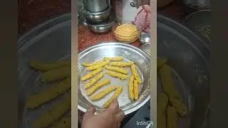 Besan ke Gatte....... 