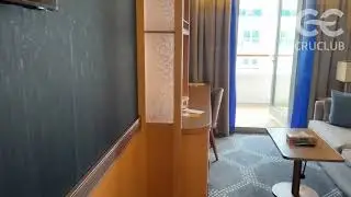 Сьют с балконом Junior Suite на Celestyal Journey. CruClub