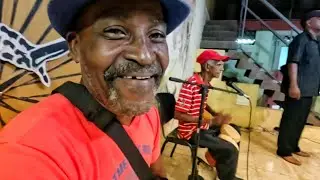 Changüí en Guantánamo  : un respiro de alegría en estos días difíciles en Cuba.