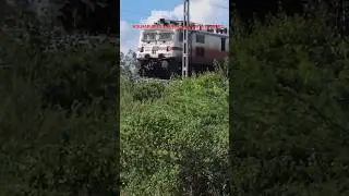 A View of Haripriya Express #Shorts #train #railway #travel #tour #travel.#kolhapur #tirupati