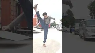 Liu Yuning with long leg #liuyuning #liuyuning刘宇宁 #asiandrama #cdrama #赵露思 #shorts