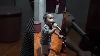 2yrs old nag sing and dance na!!!! 🙀🙀🙀